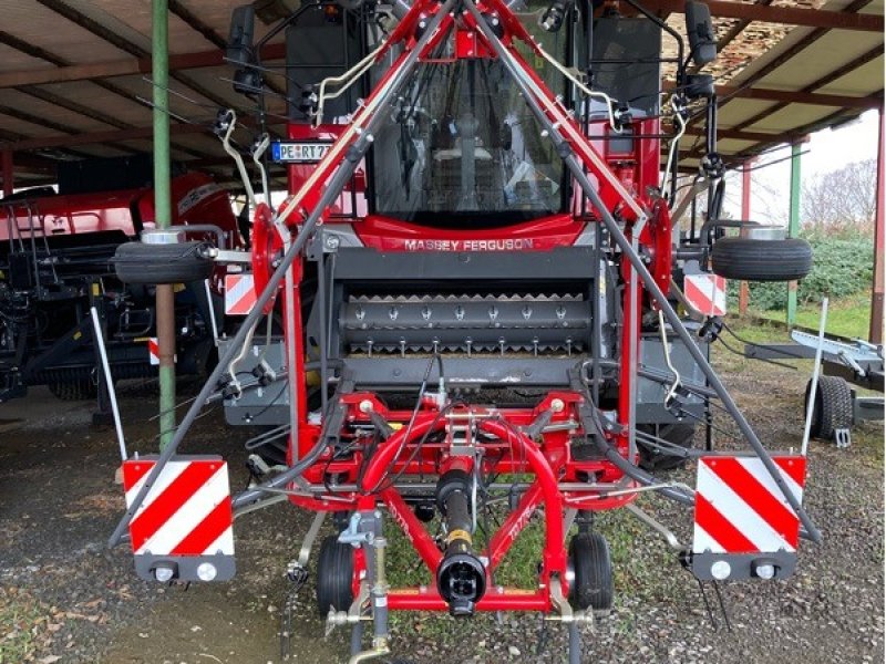 Kreiselheuer van het type Massey Ferguson TD 776 DN, Neumaschine in Gadenstedt (Foto 1)