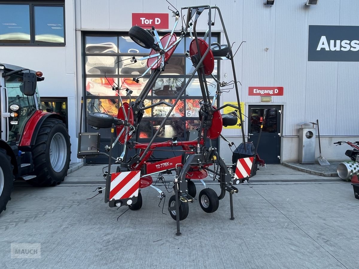 Kreiselheuer van het type Massey Ferguson TD 776X DN, Neumaschine in Burgkirchen (Foto 11)