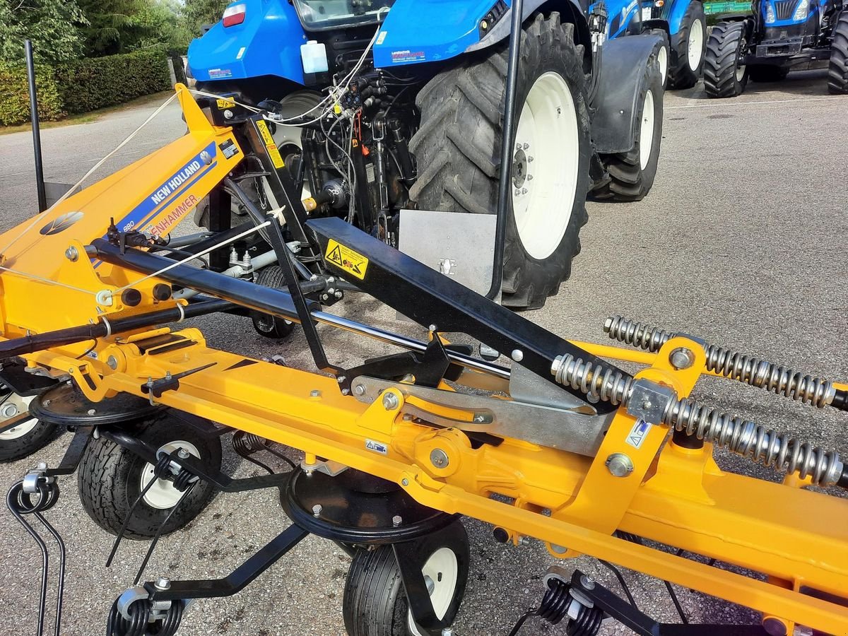 Kreiselheuer typu New Holland PROTED 880 Zettwender, Neumaschine v Burgkirchen (Obrázek 8)