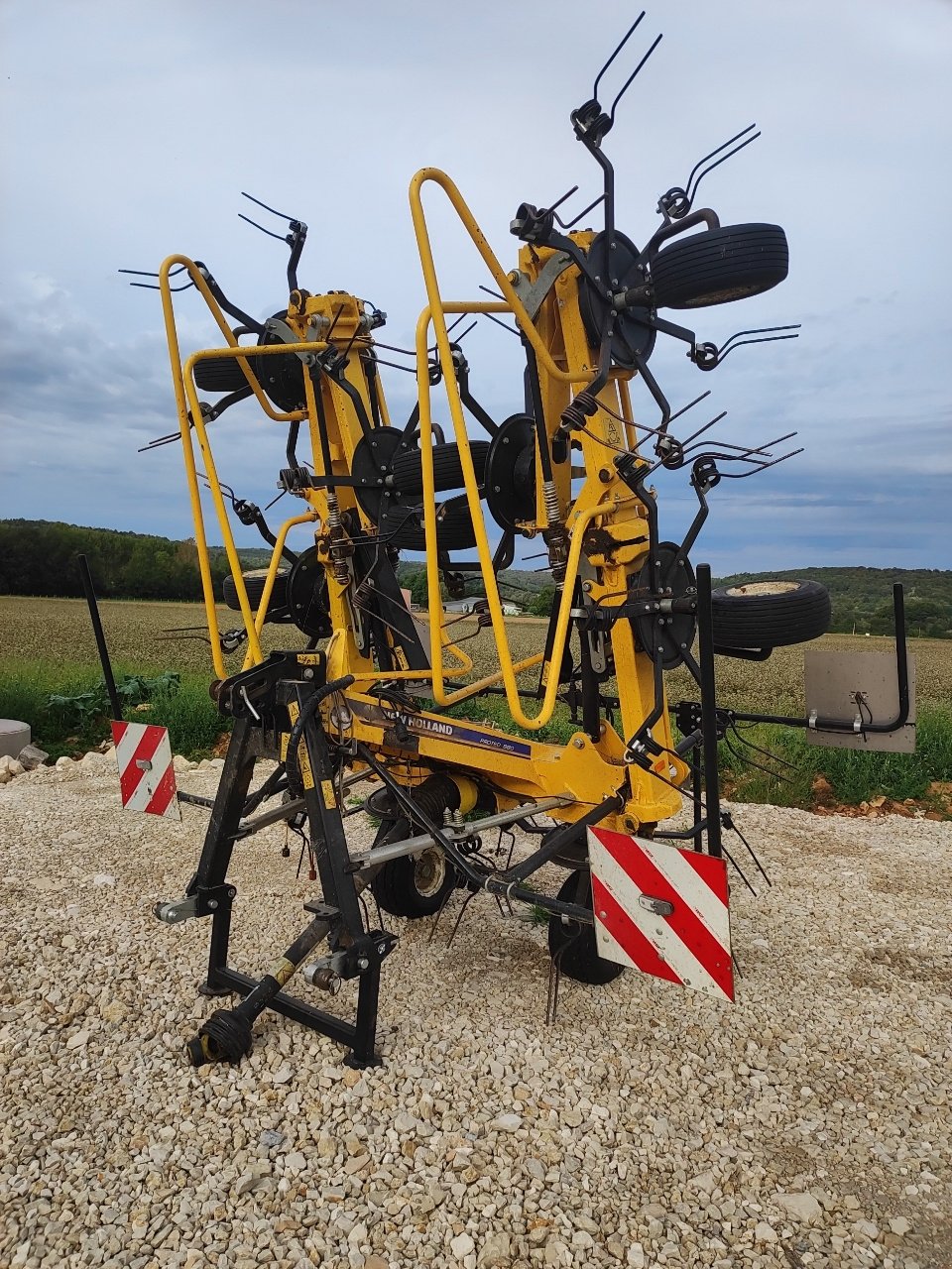 Kreiselheuer typu New Holland Proted 880, Gebrauchtmaschine v Chauvoncourt (Obrázok 2)