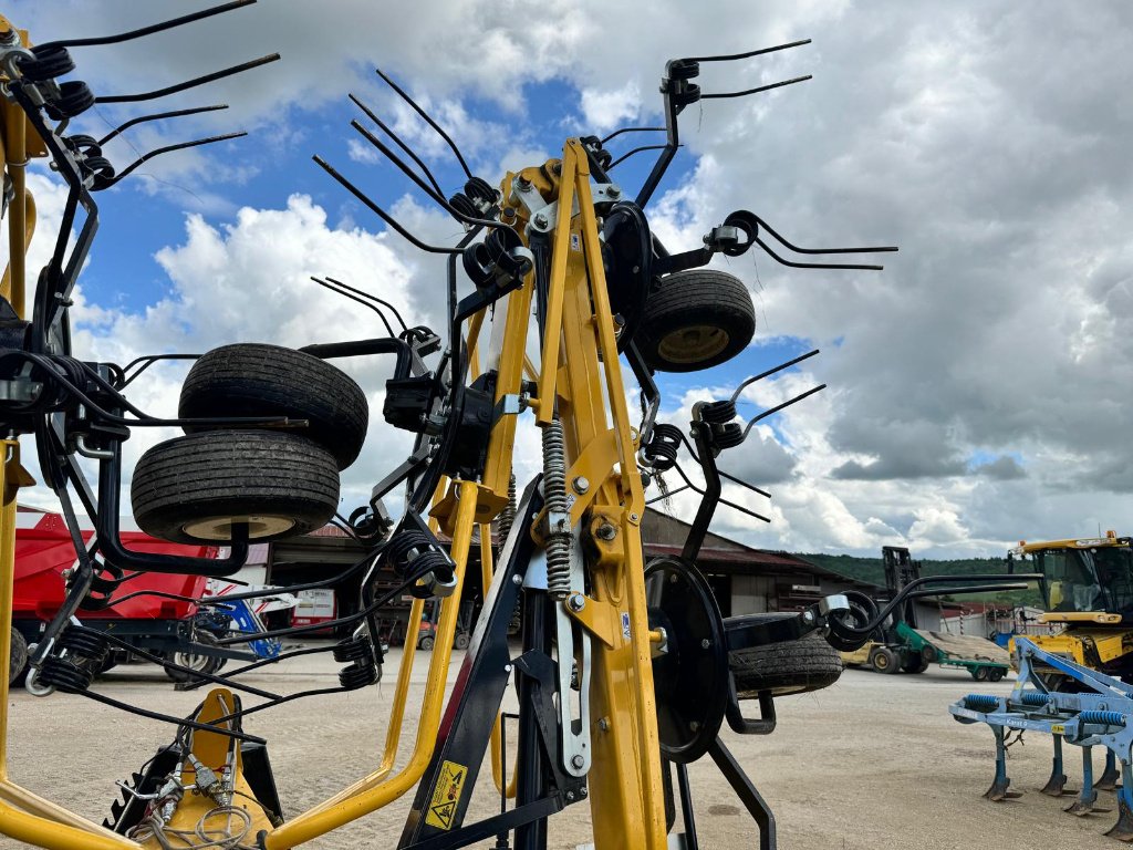 Kreiselheuer typu New Holland PROTED 880, Gebrauchtmaschine v Chauvoncourt (Obrázok 9)