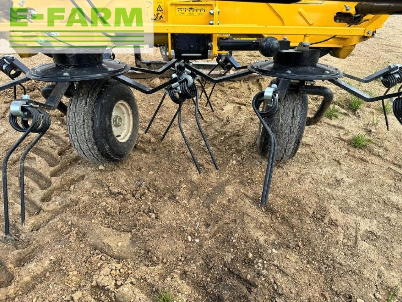 Kreiselheuer typu New Holland proted 880, Gebrauchtmaschine v CHAUVONCOURT (Obrázek 7)