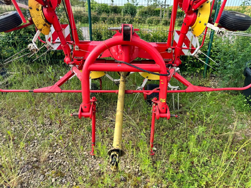 Kreiselheuer du type Pöttinger Euro Hit 810 N, Gebrauchtmaschine en Lérouville (Photo 4)