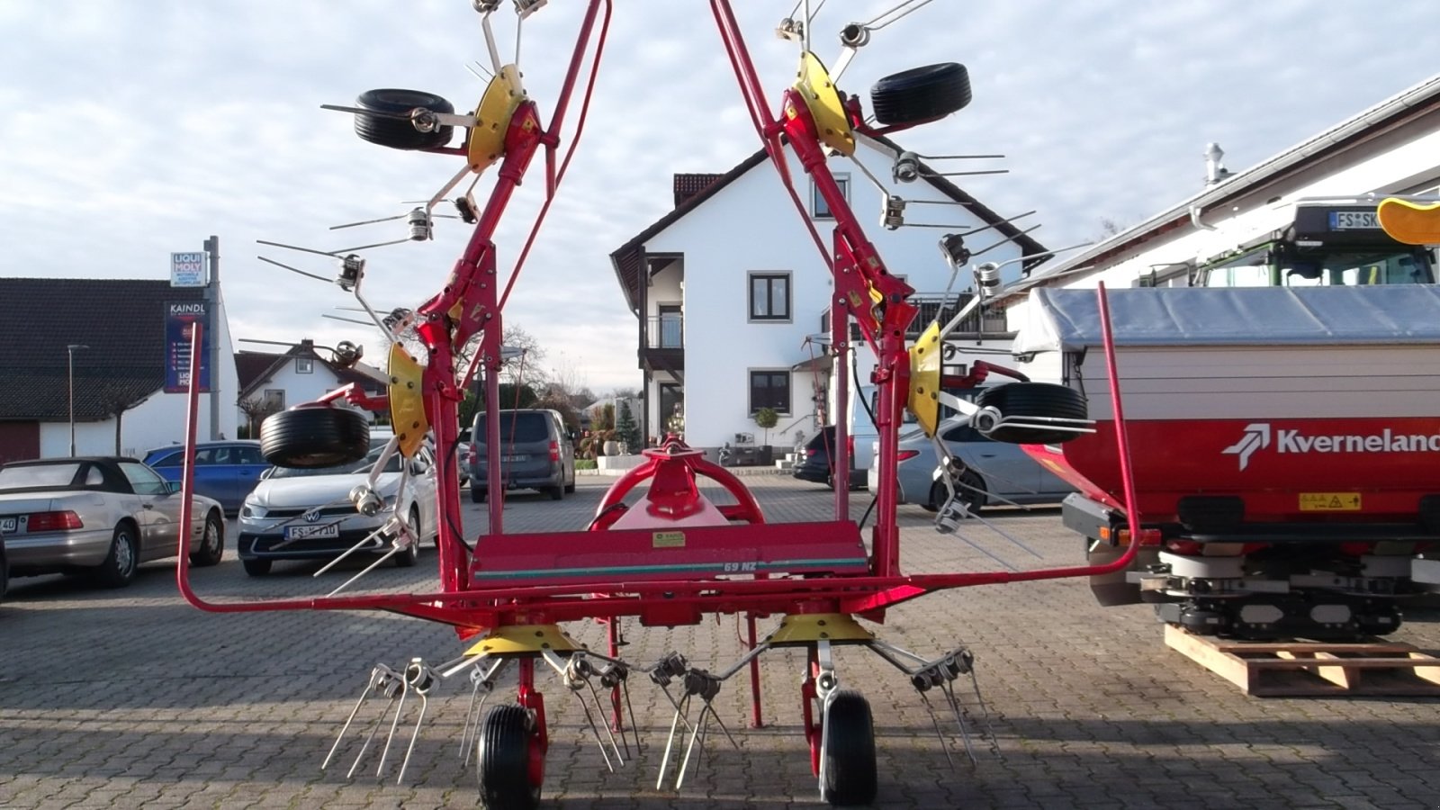 Kreiselheuer van het type Pöttinger Eurohit 69 NZ, Gebrauchtmaschine in Wolfersdorf (Foto 2)