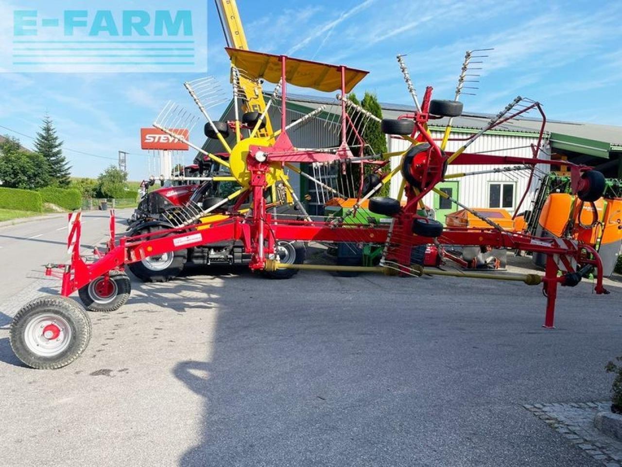 Kreiselheuer van het type Pöttinger eurotop 651 a multitast schwader, Gebrauchtmaschine in SANKT MARIENKIRCHEN BEI SCHÄRDING (Foto 4)