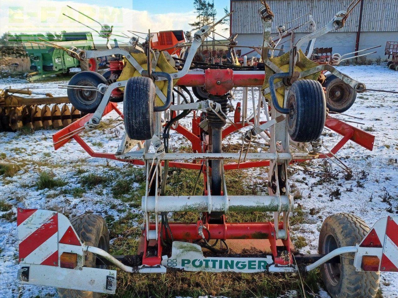 Kreiselheuer типа Pöttinger HIT 10.11T, Gebrauchtmaschine в ALNWICK (Фотография 3)