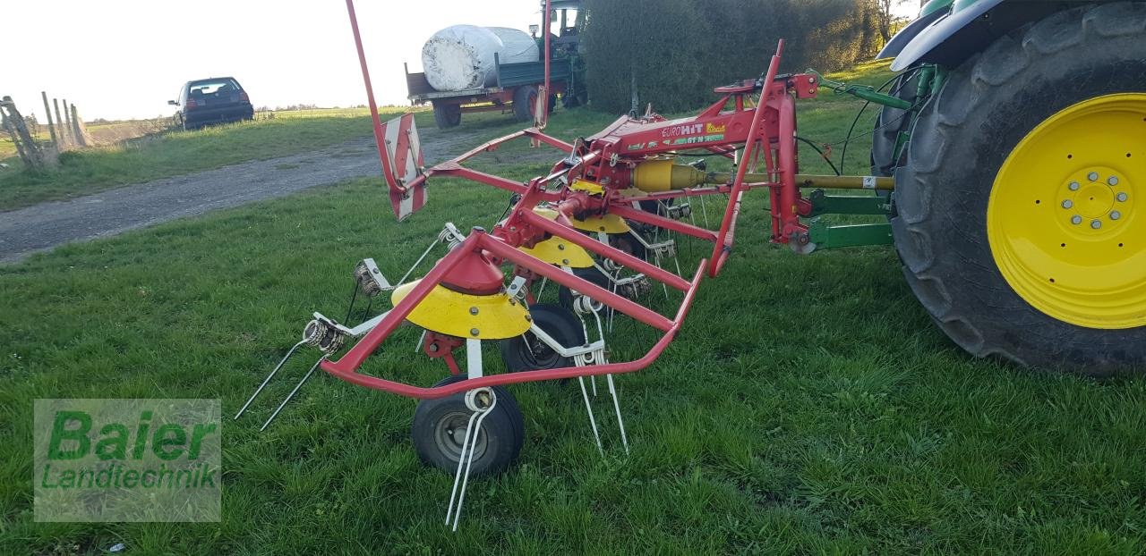 Kreiselheuer des Typs Pöttinger HIT 61 N, Gebrauchtmaschine in OBERNDORF-HOCHMOESSINGEN (Bild 3)