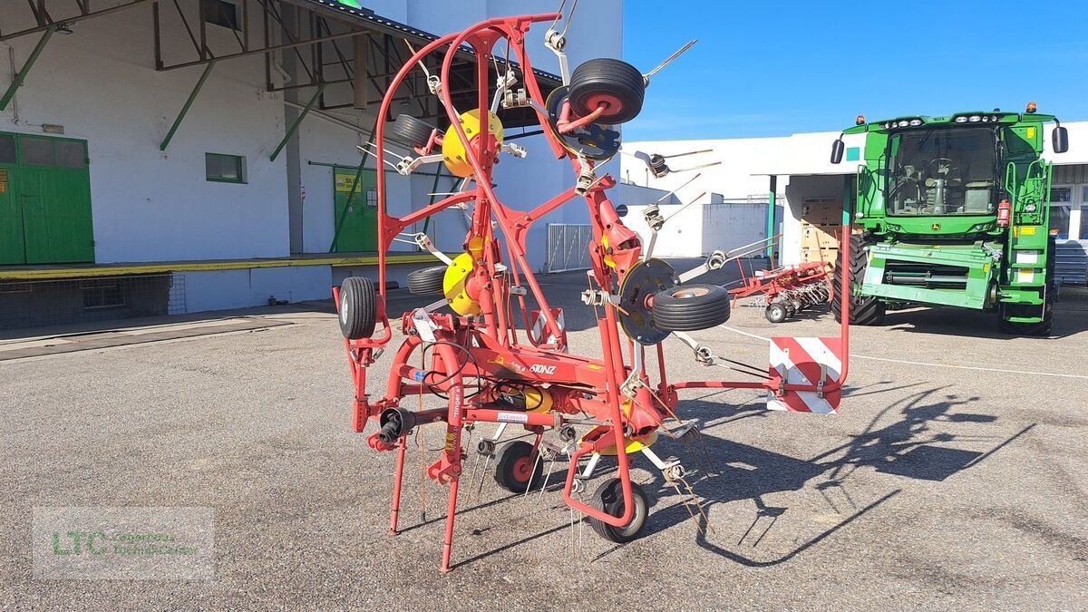 Kreiselheuer des Typs Pöttinger Hit 610NZ, Gebrauchtmaschine in Redlham (Bild 2)