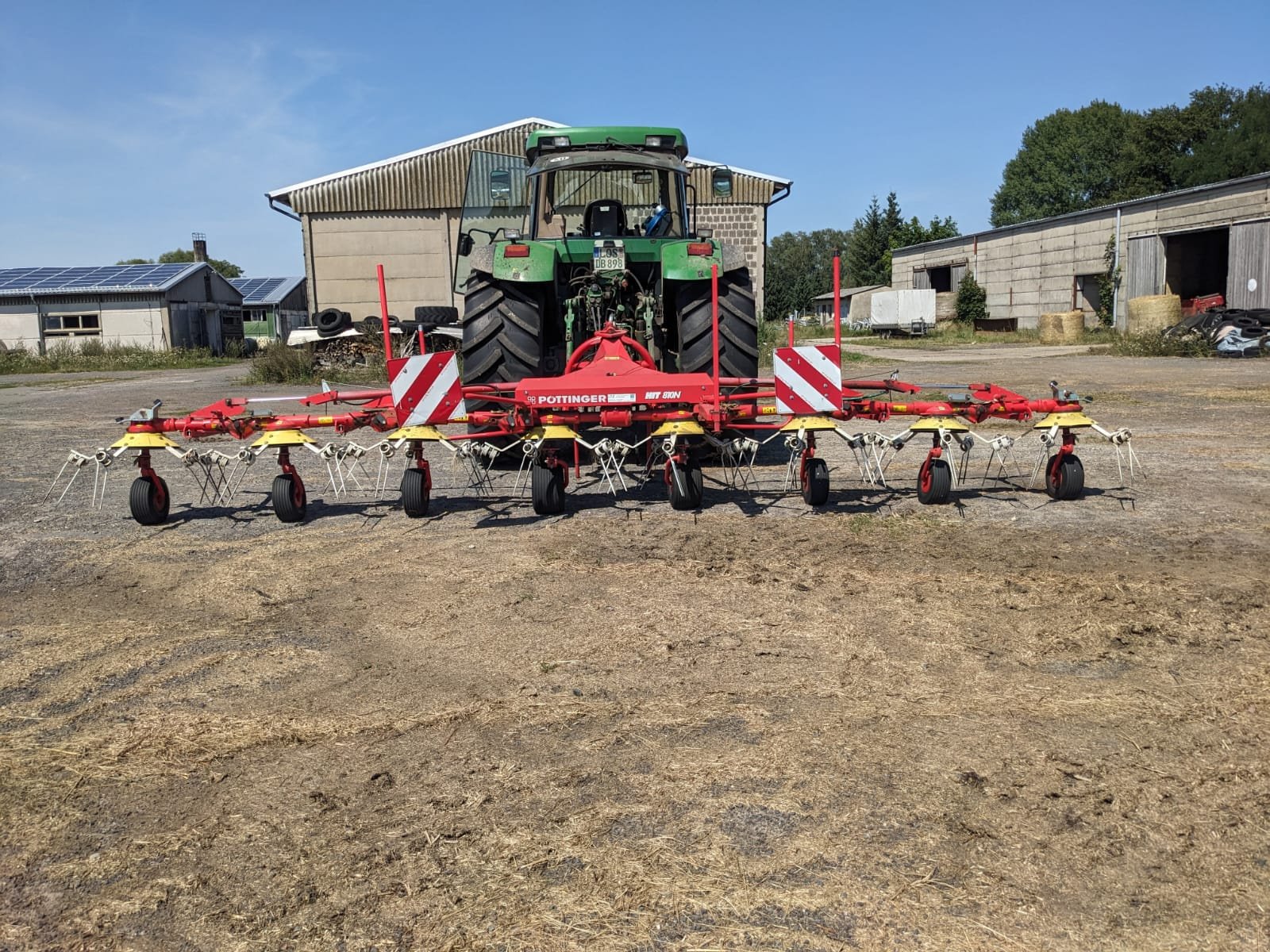 Kreiselheuer des Typs Pöttinger Hit 810 N, Gebrauchtmaschine in Müllrose (Bild 1)