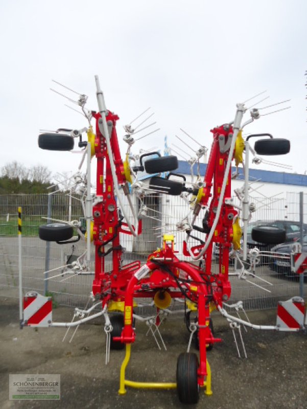 Kreiselheuer of the type Pöttinger Hit 8.91, Neumaschine in Steisslingen (Picture 1)