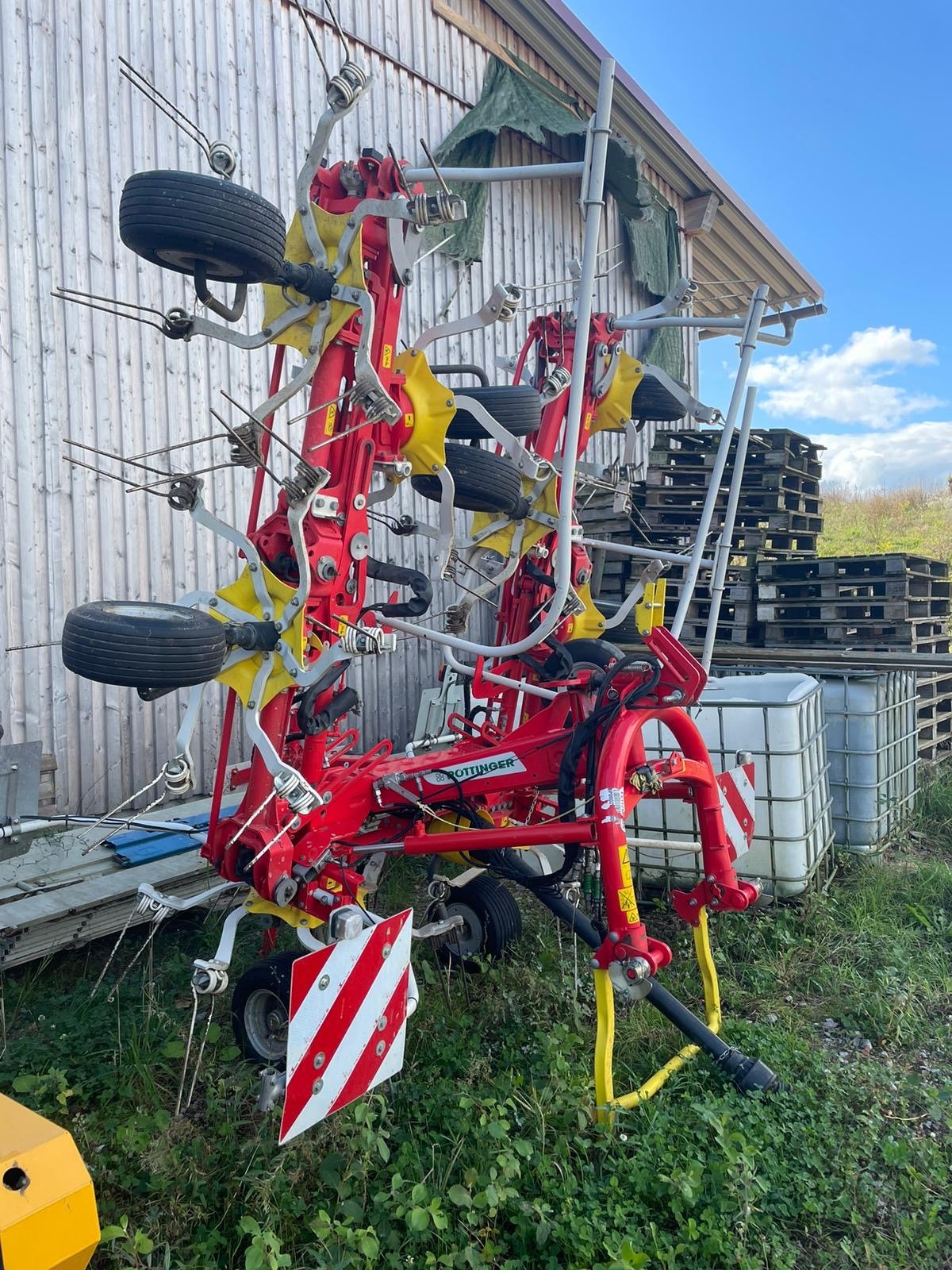 Kreiselheuer des Typs Pöttinger Hit 8.91, Gebrauchtmaschine in Thalmassing / Obersanding (Bild 2)