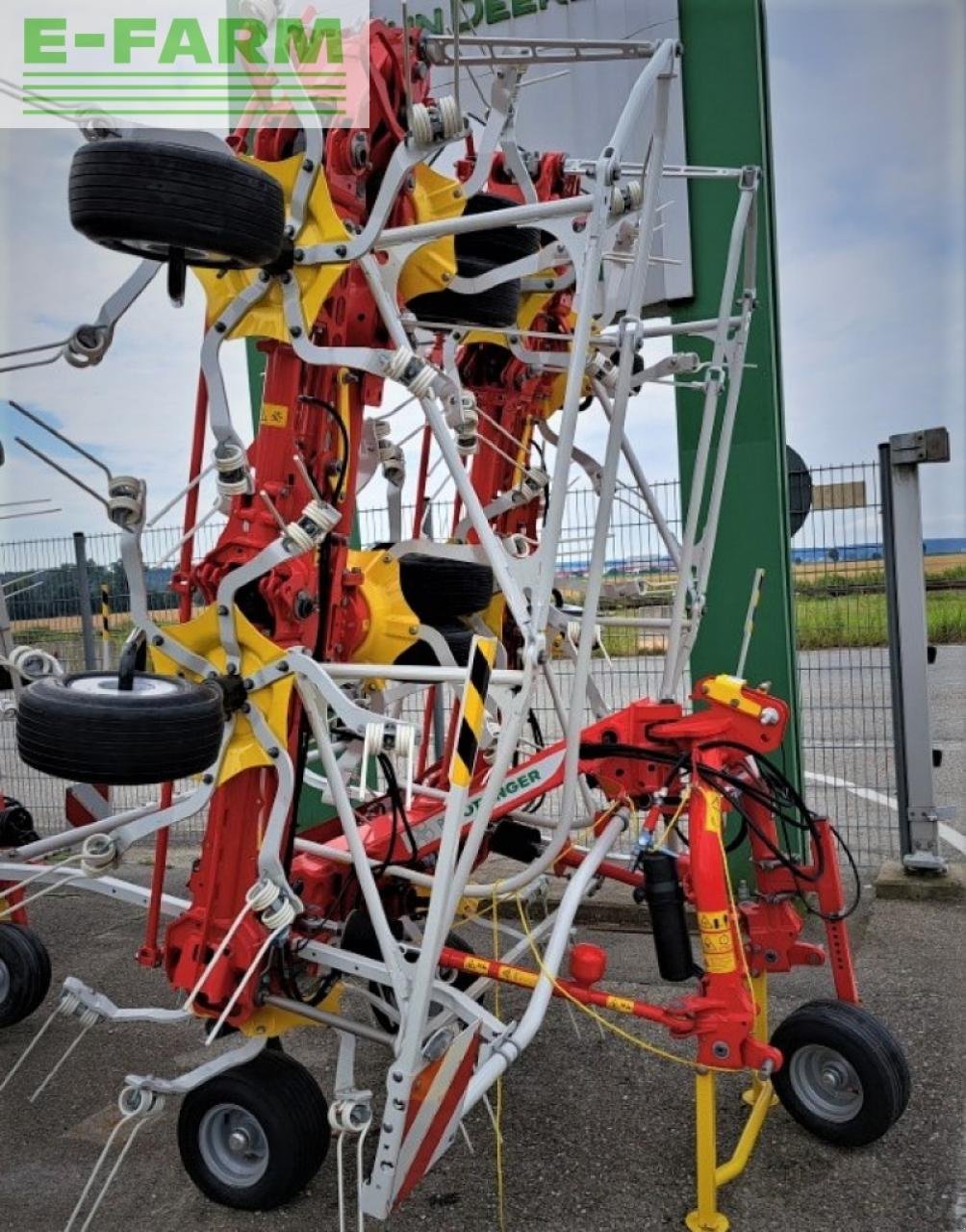 Kreiselheuer van het type Pöttinger HIT V 11100, Gebrauchtmaschine in REDLHAM (Foto 11)