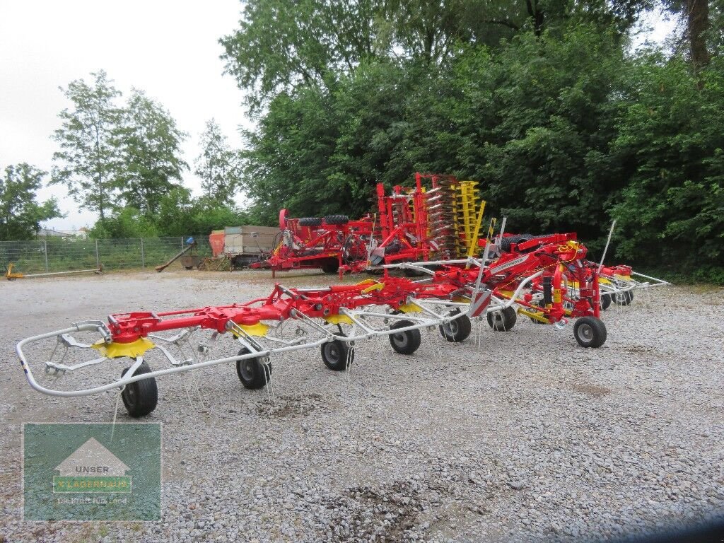 Kreiselheuer des Typs Pöttinger HIT V11100, Neumaschine in Hofkirchen (Bild 2)