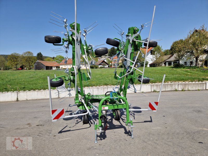 Kreiselheuer des Typs PRONAR PWP 900 8-Kreisel 9m Heuwender, Neumaschine in Tiefenbach (Bild 1)