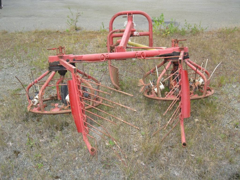 Kreiselheuer van het type PZ-Vicon Strella, Gebrauchtmaschine in BRECE (Foto 4)