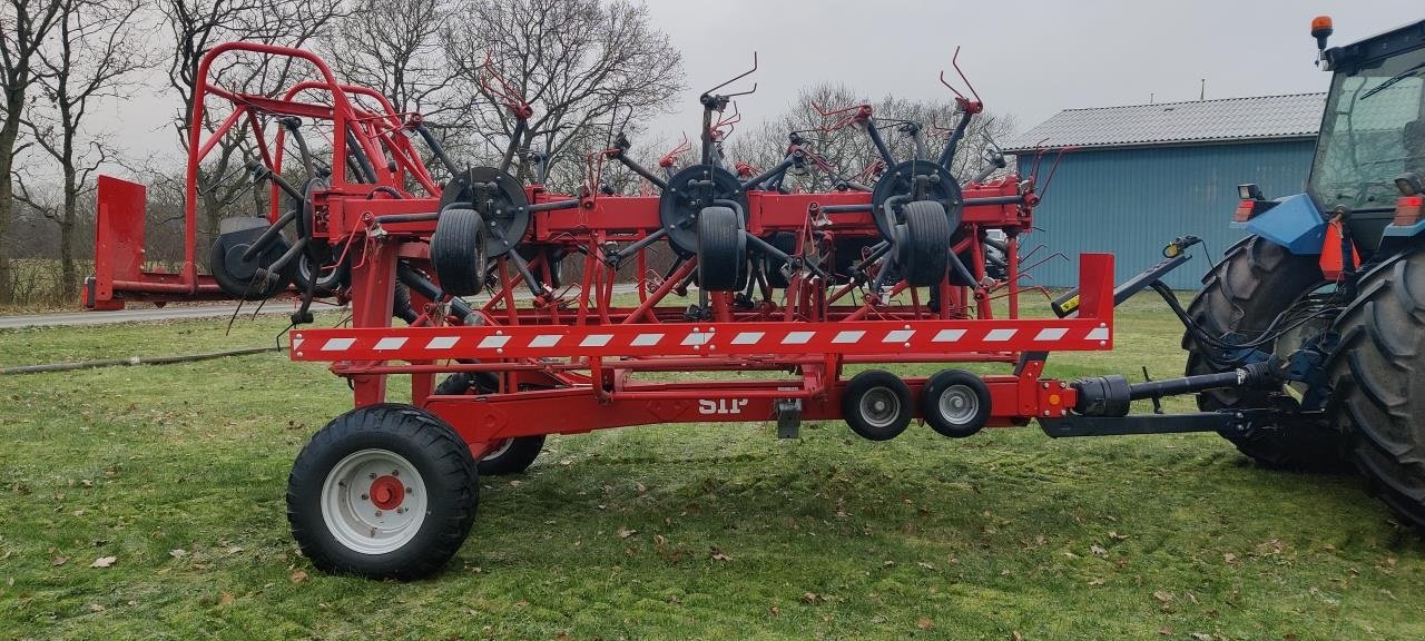 Kreiselheuer van het type SIP Spider 1300/12 T, Gebrauchtmaschine in Tarm (Foto 2)