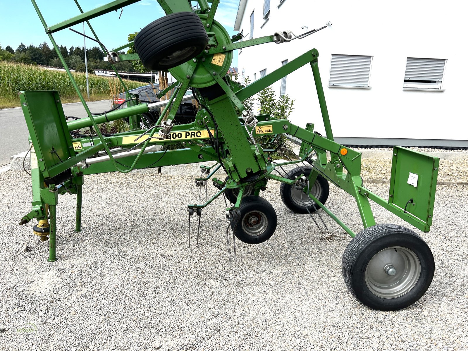 Kreiselheuer del tipo Stoll Z 900 A Pro - 8-er Kreiselheuer mit Transport-Fahrwerk und elektrischer Bedienung, Gebrauchtmaschine In Burgrieden (Immagine 17)