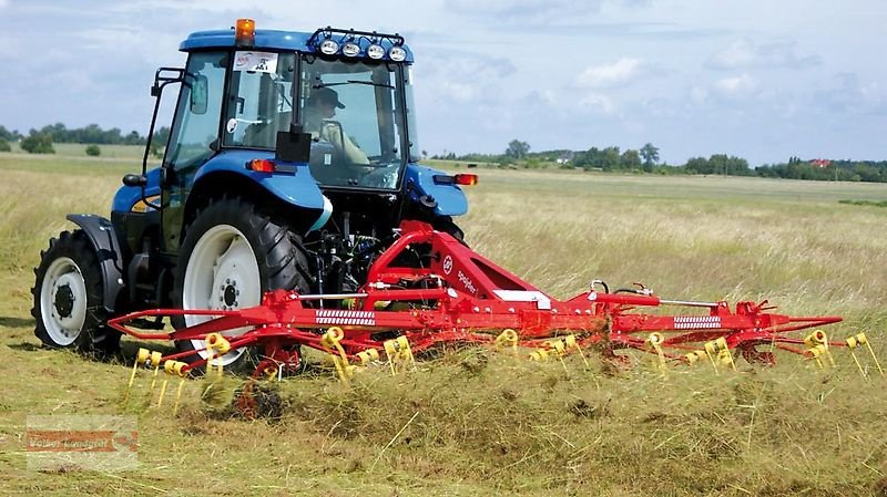 Kreiselheuer des Typs Unia Spajder, Neumaschine in Ostheim/Rhön (Bild 10)