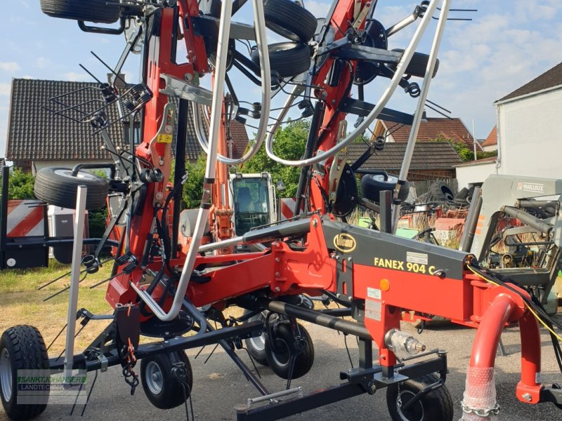 Kreiselheuer van het type Vicon Fanex 904 C -mit Fahrwerk und Stützrädern-, Neumaschine in Diessen (Foto 1)