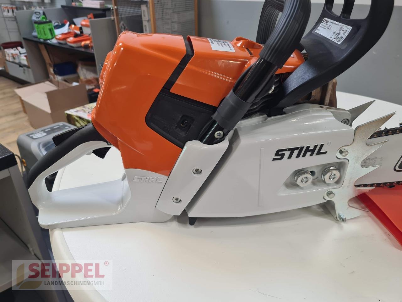 Kreissäge & Wippsäge van het type Stihl MS 661 C-M W 63 cm/36RS Griffheizung, Neumaschine in Groß-Umstadt (Foto 6)