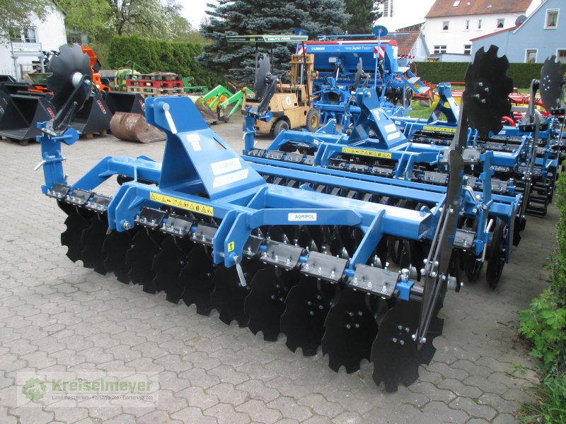 Kurzscheibenegge van het type Agripol BP 300 Keilringwalze, Neumaschine in Feuchtwangen (Foto 1)