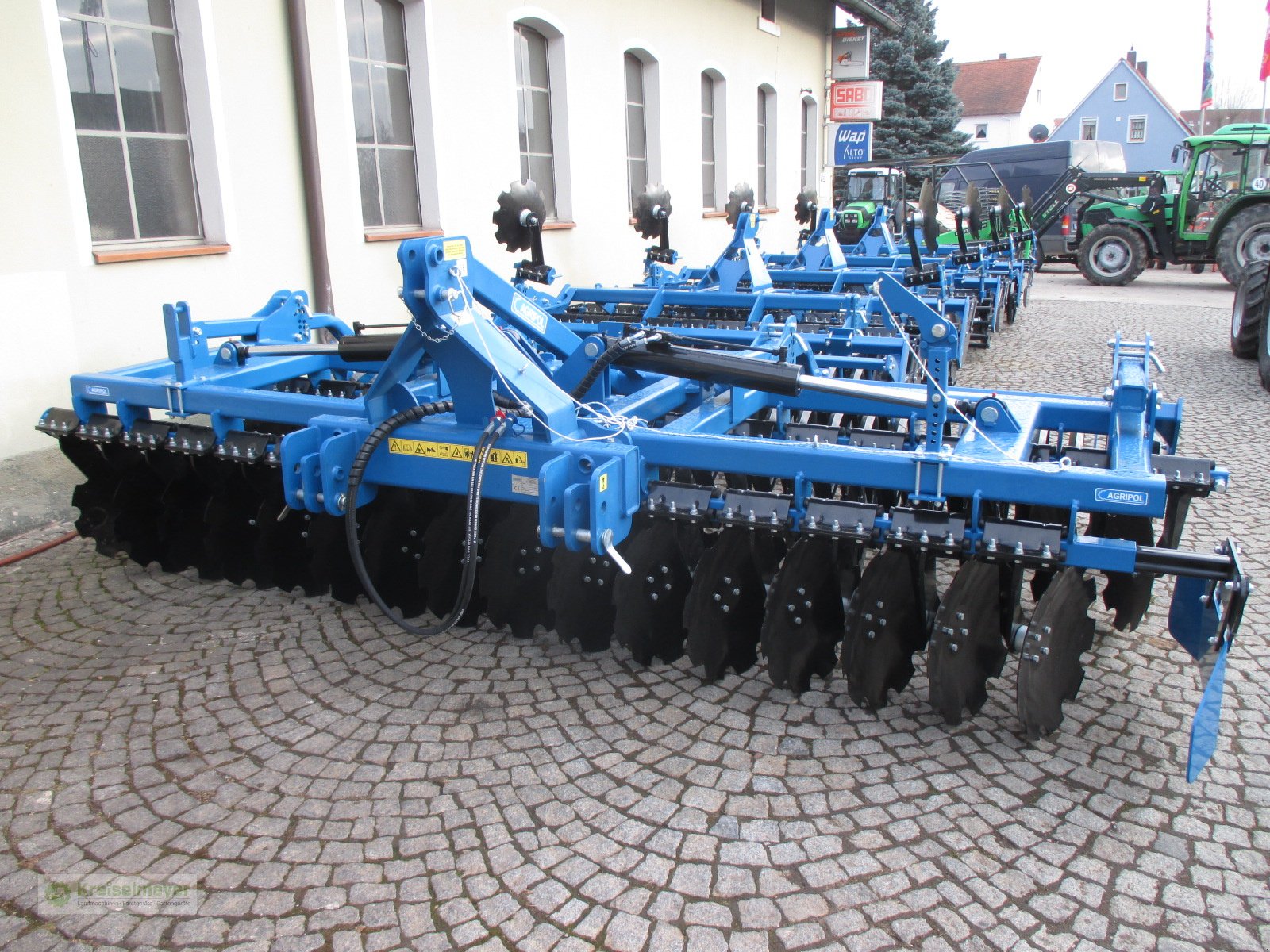 Kurzscheibenegge za tip Agripol Titanum 400 hydr.klappbar m. Dachringwalze, Neumaschine u Feuchtwangen (Slika 3)