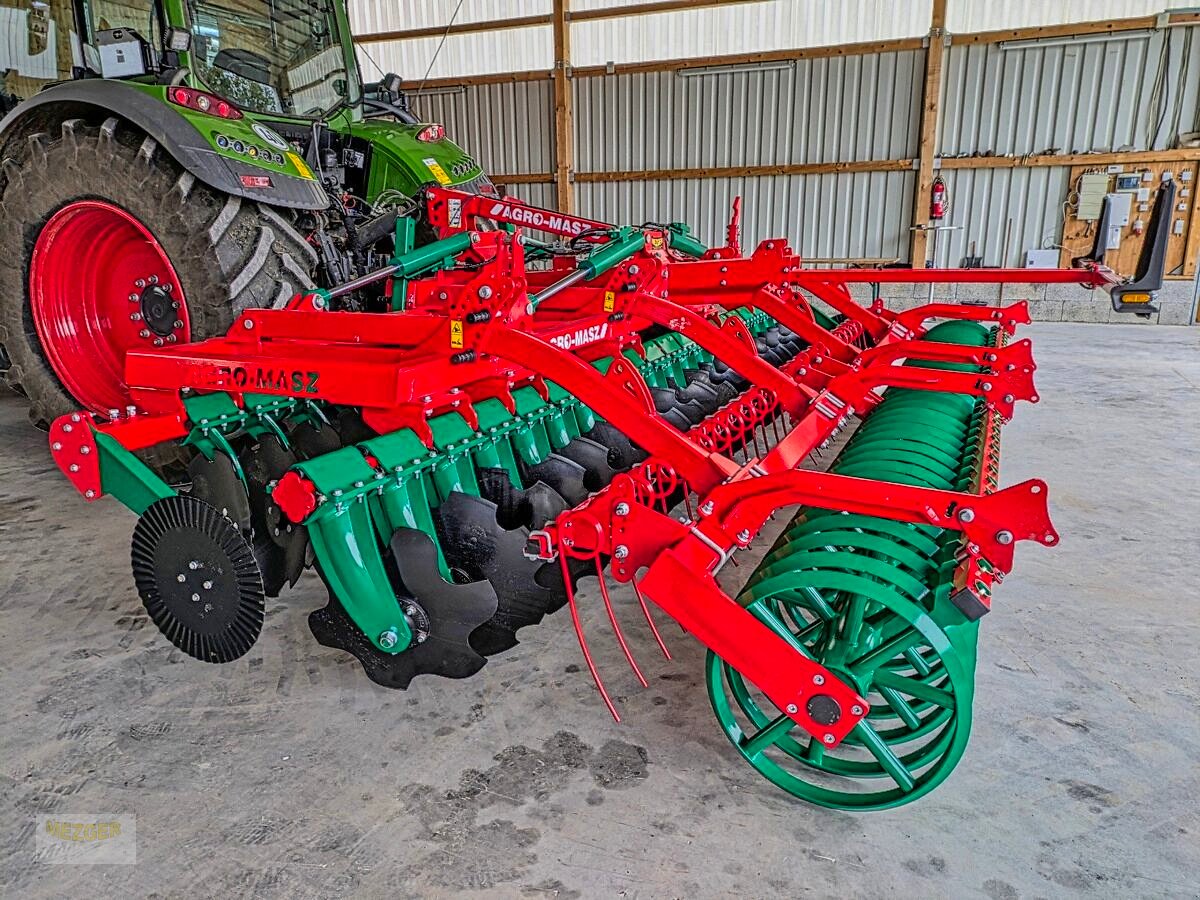 Kurzscheibenegge van het type Agro-Masz BTC50 H Scheiben 620 mm (auf Lager), Neumaschine in Ditzingen (Foto 1)