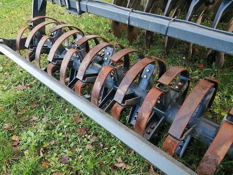 Kurzscheibenegge des Typs Agroland Titanum 300, Vorführmaschine in Freisen-Asweiler (Bild 4)