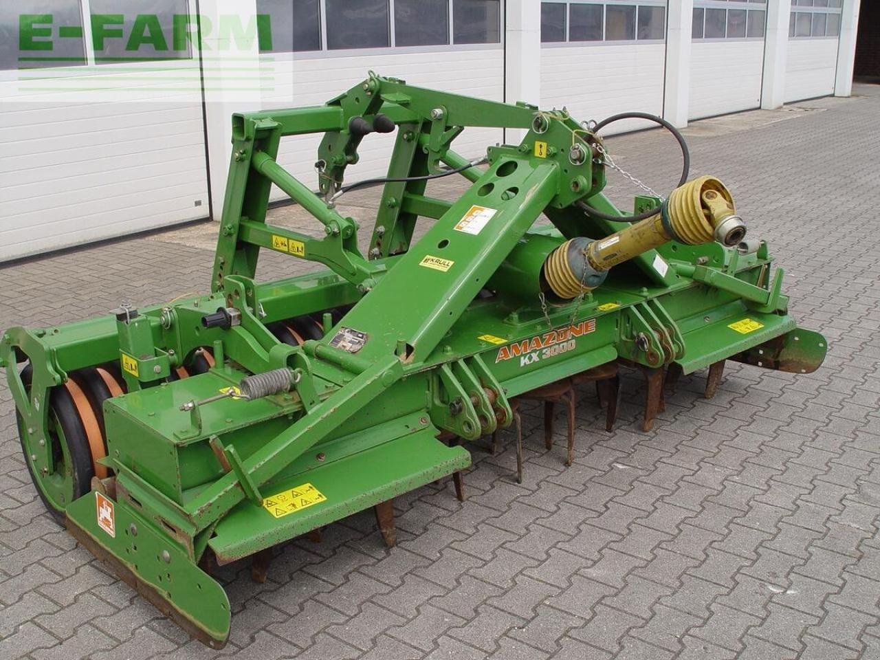 Kurzscheibenegge du type Amazone kx 3000, Gebrauchtmaschine en LORUP (Photo 2)