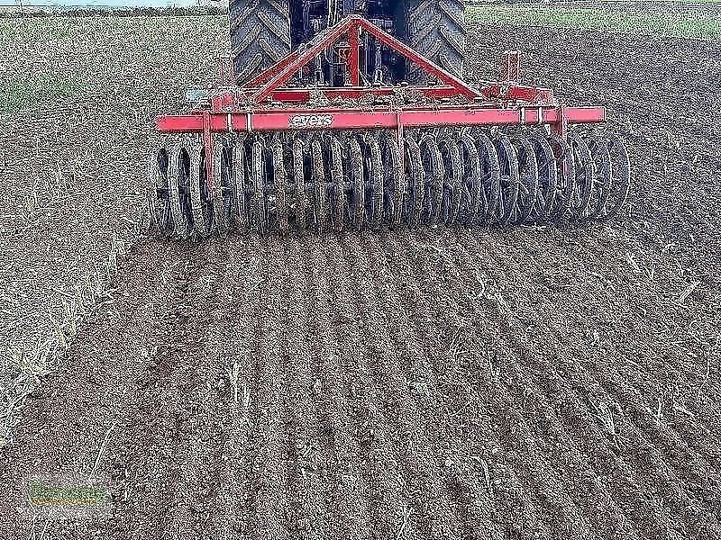 Kurzscheibenegge du type Evers JE 300 / VARIO, Gebrauchtmaschine en Unterschneidheim-Zöbingen (Photo 1)