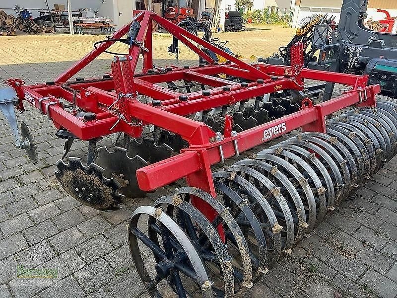 Kurzscheibenegge du type Evers JE 300 / VARIO, Gebrauchtmaschine en Unterschneidheim-Zöbingen (Photo 4)