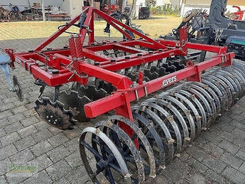 Kurzscheibenegge van het type Evers JE 300 / VARIO, Vorführmaschine in Unterschneidheim-Zöbingen (Foto 4)