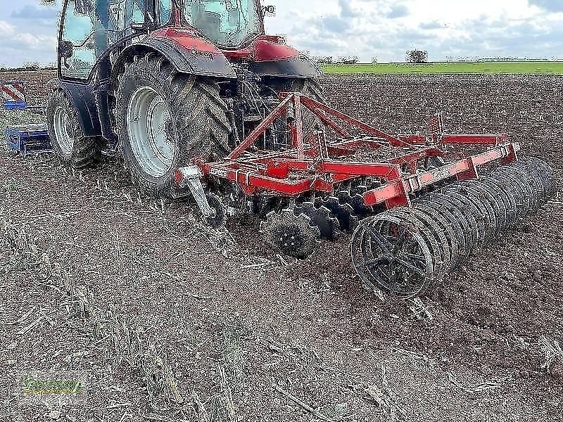 Kurzscheibenegge du type Evers JE 300 / VARIO, Vorführmaschine en Unterschneidheim-Zöbingen (Photo 1)