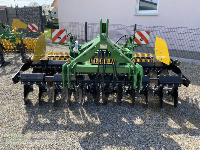 Kurzscheibenegge du type Kerner Scheibenegge Helix H 300 und H 450 mit GCW 600/150, Neumaschine en Nördlingen (Photo 1)