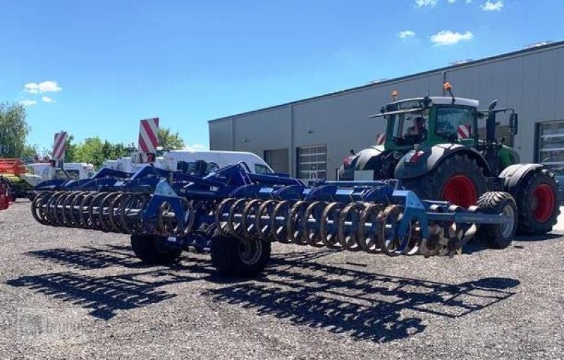 Kurzscheibenegge van het type Köckerling Rebell Classic T 800 / Bj.2018 / 8 m, Gebrauchtmaschine in Perleberg (Foto 4)