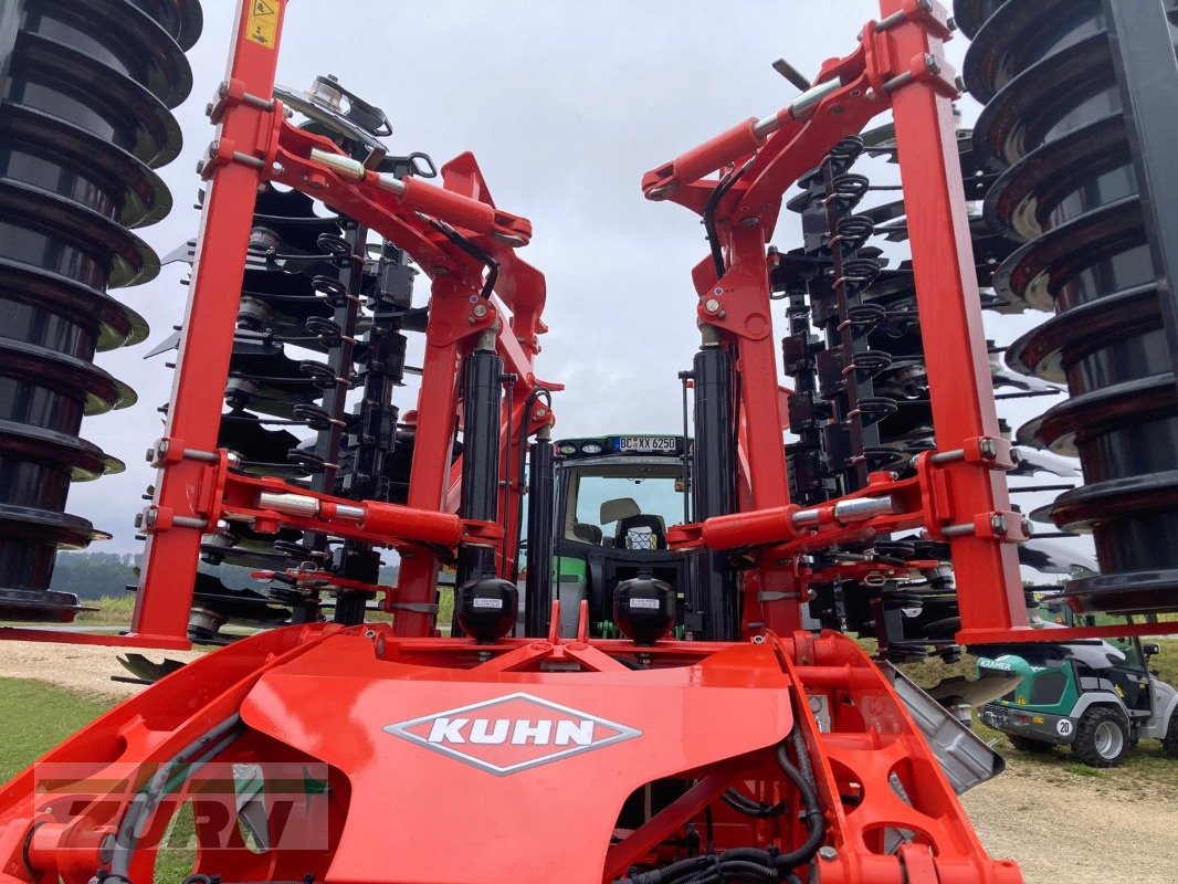 Kurzscheibenegge du type Kuhn Optimer L 6000, Neumaschine en Inneringen (Photo 17)