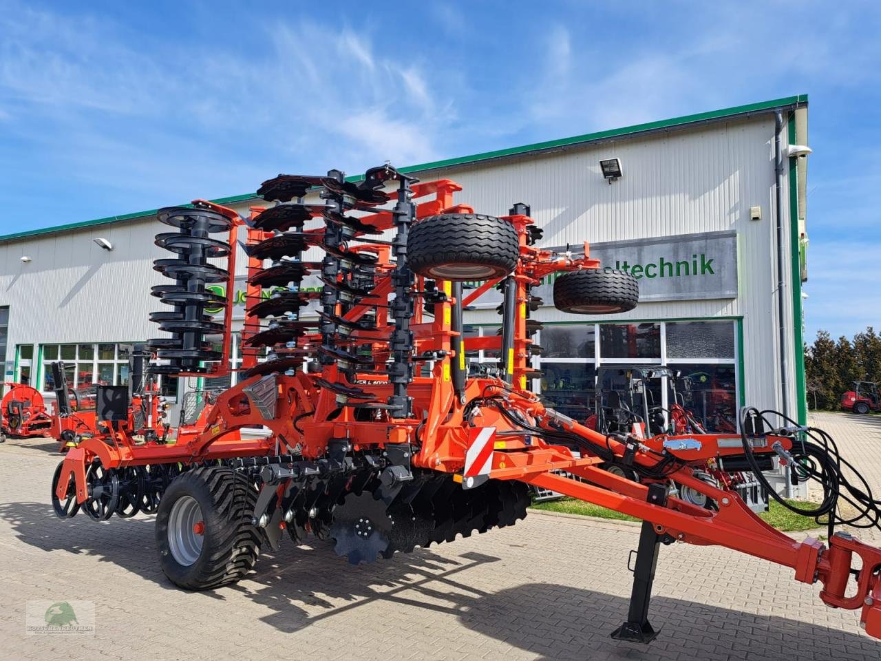 Kurzscheibenegge del tipo Kuhn Optimer L 6000, Neumaschine en Triebes (Imagen 1)