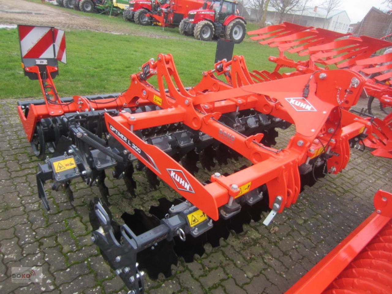 Kurzscheibenegge tip Kuhn Optimer L300, Neumaschine in Schoenberg (Poză 1)