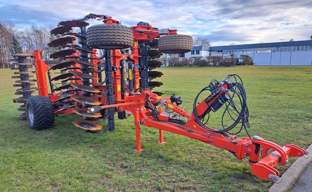 Kurzscheibenegge Türe ait Kuhn Optimer XL 400, Gebrauchtmaschine içinde Burkau (resim 2)