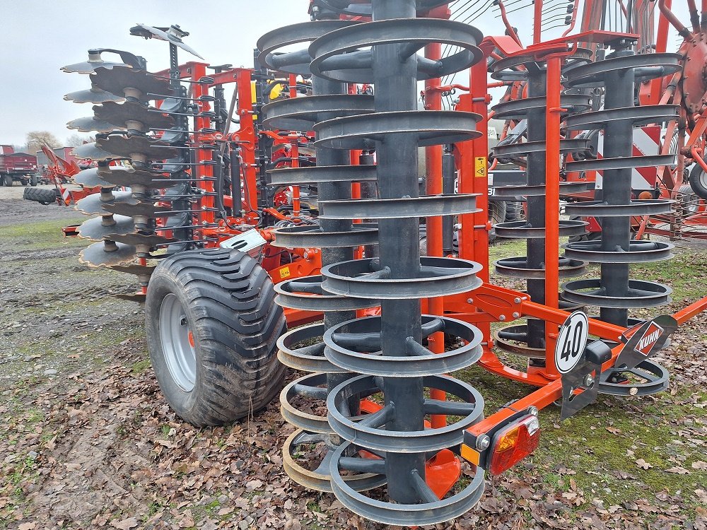 Kurzscheibenegge tip Kuhn Optimer XL4000, Gebrauchtmaschine in Meerane (Poză 3)