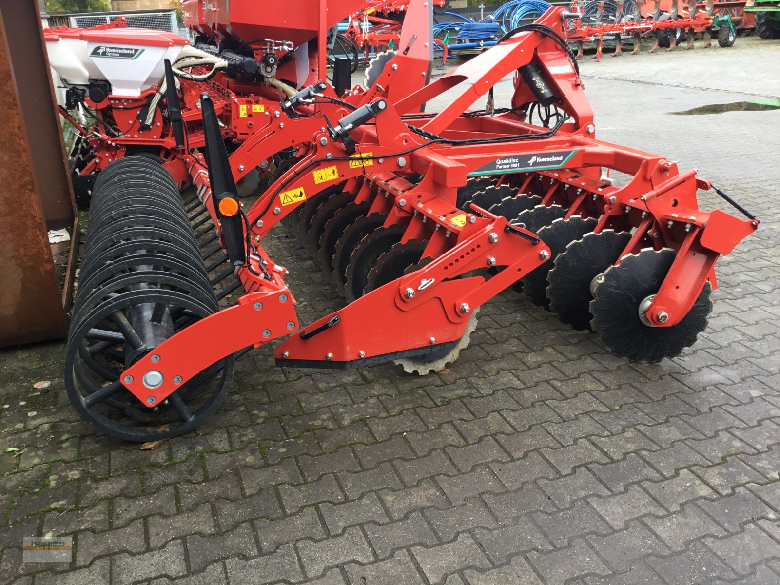 Kurzscheibenegge van het type Kverneland Qualidisc Farmer 3001, Gebrauchtmaschine in Niederstetten (Foto 2)