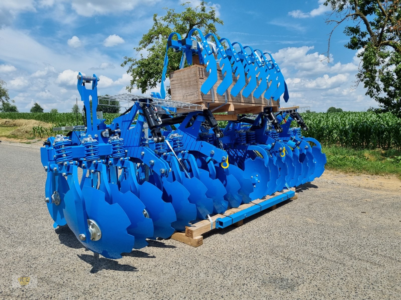 Kurzscheibenegge van het type Lemken Rubin 10/400 KÜ, Neumaschine in Willanzheim (Foto 4)