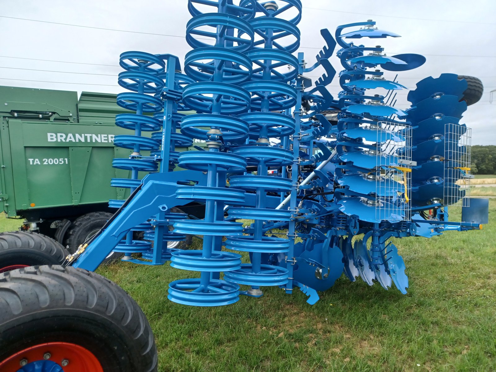 Kurzscheibenegge van het type Lemken Rubin 10/500 KUA, Neumaschine in Uffenheim (Foto 4)