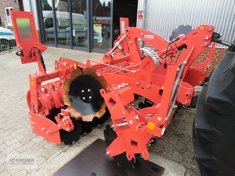 Kurzscheibenegge des Typs Maschio VELOCE 300 + U-Ringwalze 560, Gebrauchtmaschine in Asendorf (Bild 15)