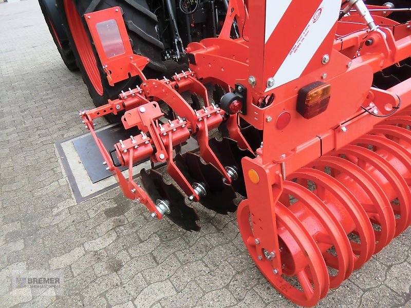 Kurzscheibenegge des Typs Maschio VELOCE 300 + U-Ringwalze 560, Gebrauchtmaschine in Asendorf (Bild 2)