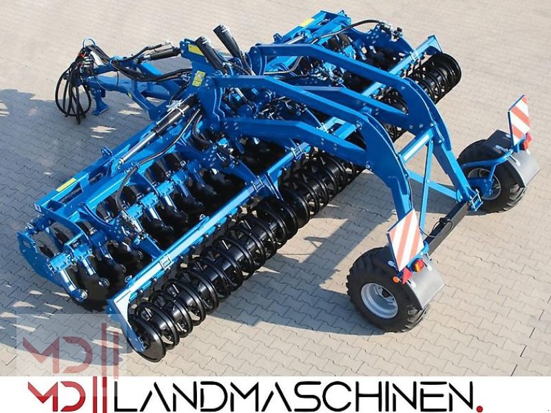 Kurzscheibenegge of the type MD Landmaschinen Rolmako Scheibenegge mit Long Smart Fahrwerk 4,0m ,4,5 m, 5,0m, 6,0m, Neumaschine in Zeven (Picture 1)