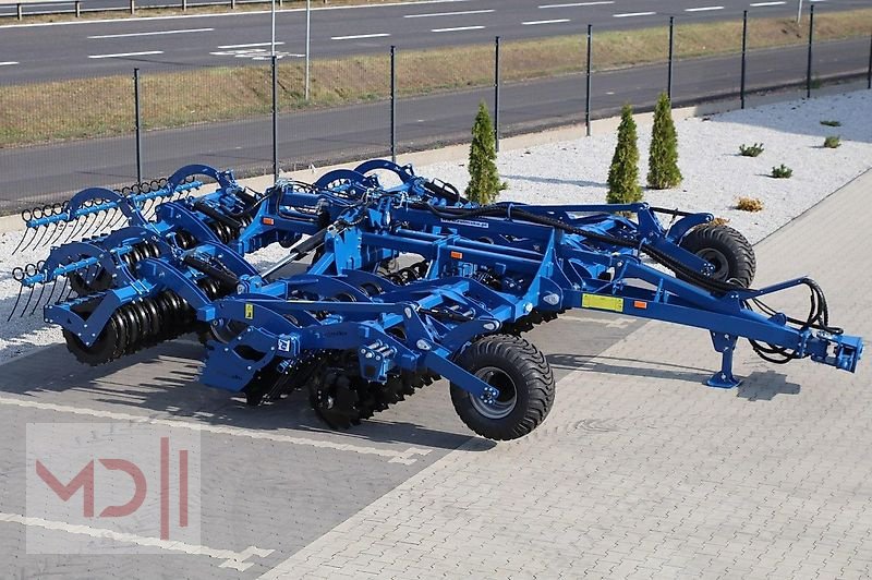 Kurzscheibenegge van het type MD Landmaschinen Rolmako Scheibenegge U 652 hydraulisch klappbar mit Fahrwerk 4,0m, 4,5m, 5,0m , 6,0m, Neumaschine in Zeven (Foto 5)