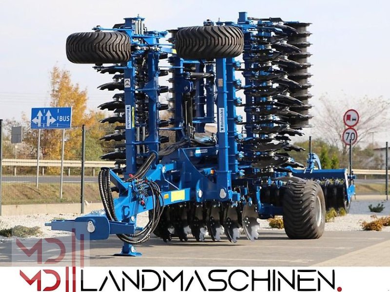 Kurzscheibenegge of the type MD Landmaschinen Rolmako Scheibenegge U 652 hydraulisch klappbar mit Fahrwerk 4,0m, 4,5m, 5,0m , 6,0m, Neumaschine in Zeven (Picture 1)