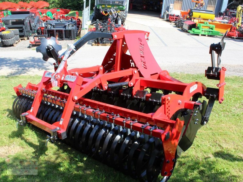 Kurzscheibenegge van het type Sonstige Kurzscheibenegge 300-Huckepack-NEU, Neumaschine in Eberschwang (Foto 1)