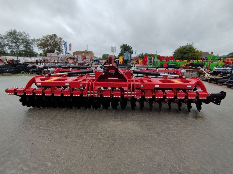 Kurzscheibenegge typu Strumyk Schwere Hydraulisch Klappbar Kurzscheibenegge 4,0m - 6,0m Scheibenegge, Neumaschine v Neuhardenberg